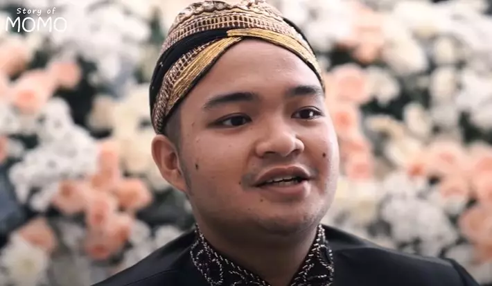 Potret mewahnya tedak siten anak kedua Momo Geisha © 2021 YouTube Potret mewahnya tedak siten anak kedua Momo Geisha © 2021 YouTube