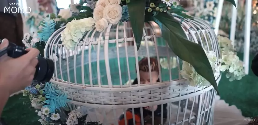 Potret mewahnya tedak siten anak kedua Momo Geisha © 2021 YouTube Potret mewahnya tedak siten anak kedua Momo Geisha © 2021 YouTube