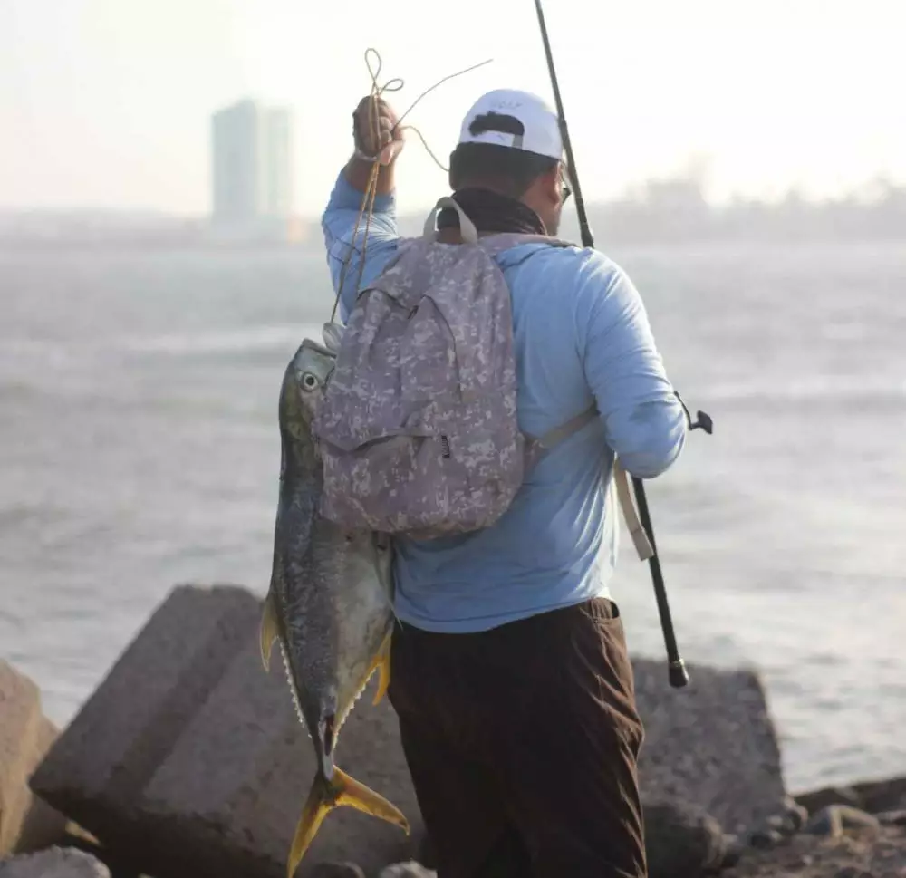 mimpi menangkap ikan © 2021 brilio.net mimpi menangkap ikan © 2021 brilio.net