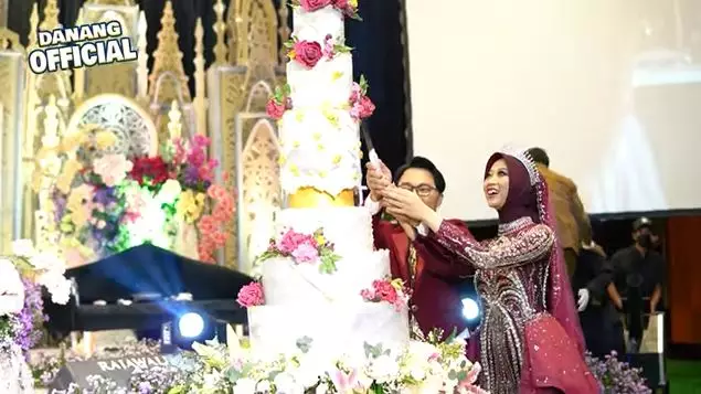 Momen unduh mantu Danang D'Academy © 2021 brilio.net