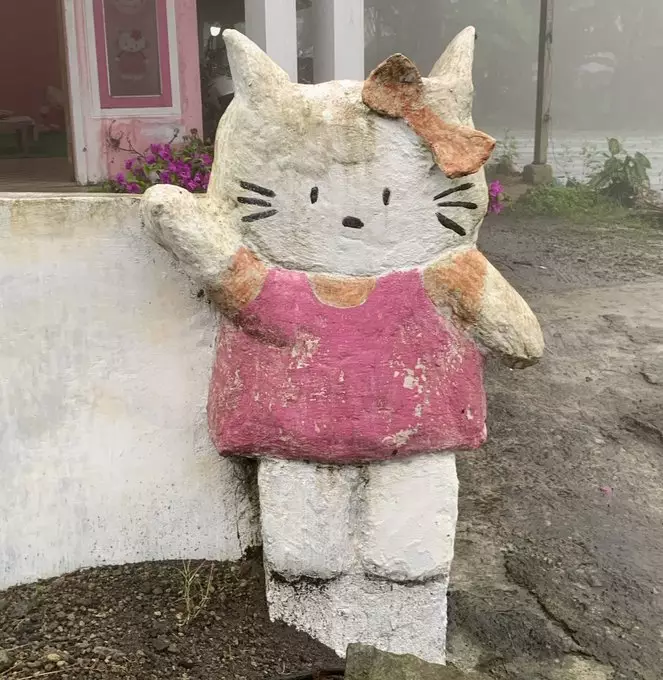 penampakan patung tapi bentuknya bingungin © 2021 berbagai sumber