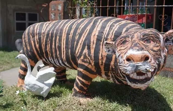 penampakan patung tapi bentuknya bingungin © 2021 berbagai sumber