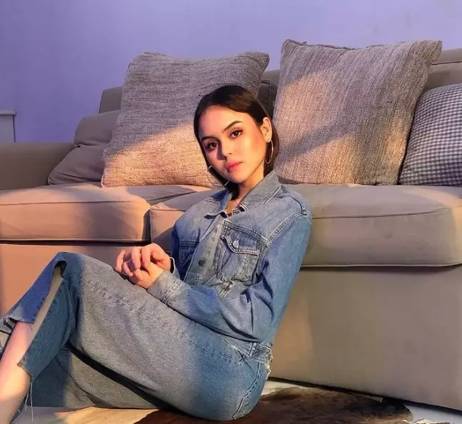 Laura Anna di mata asisten rumah tangga © 2021 Instagram Laura Anna di mata asisten rumah tangga © 2021 Instagram