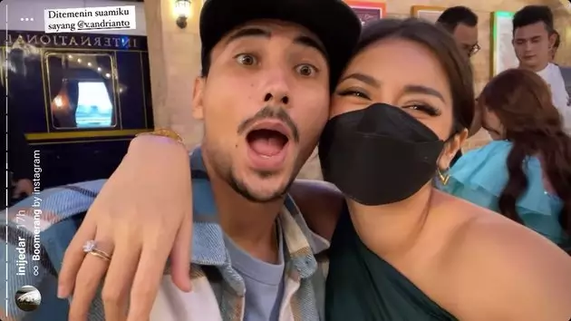 jessica iskandar hadiri acara  © instagram