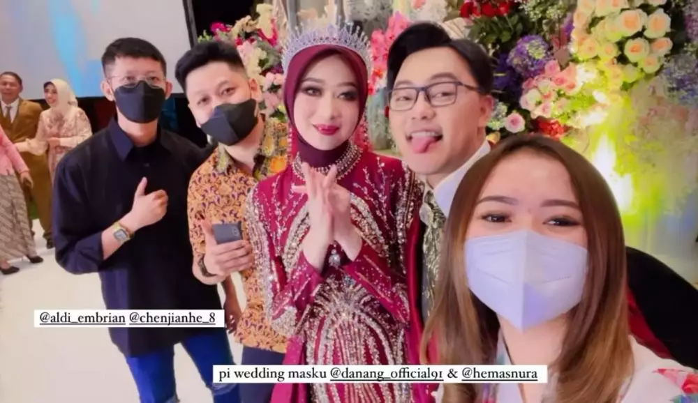 Gaya seleb di acara ngunduh mantu Danang DA © Instagram