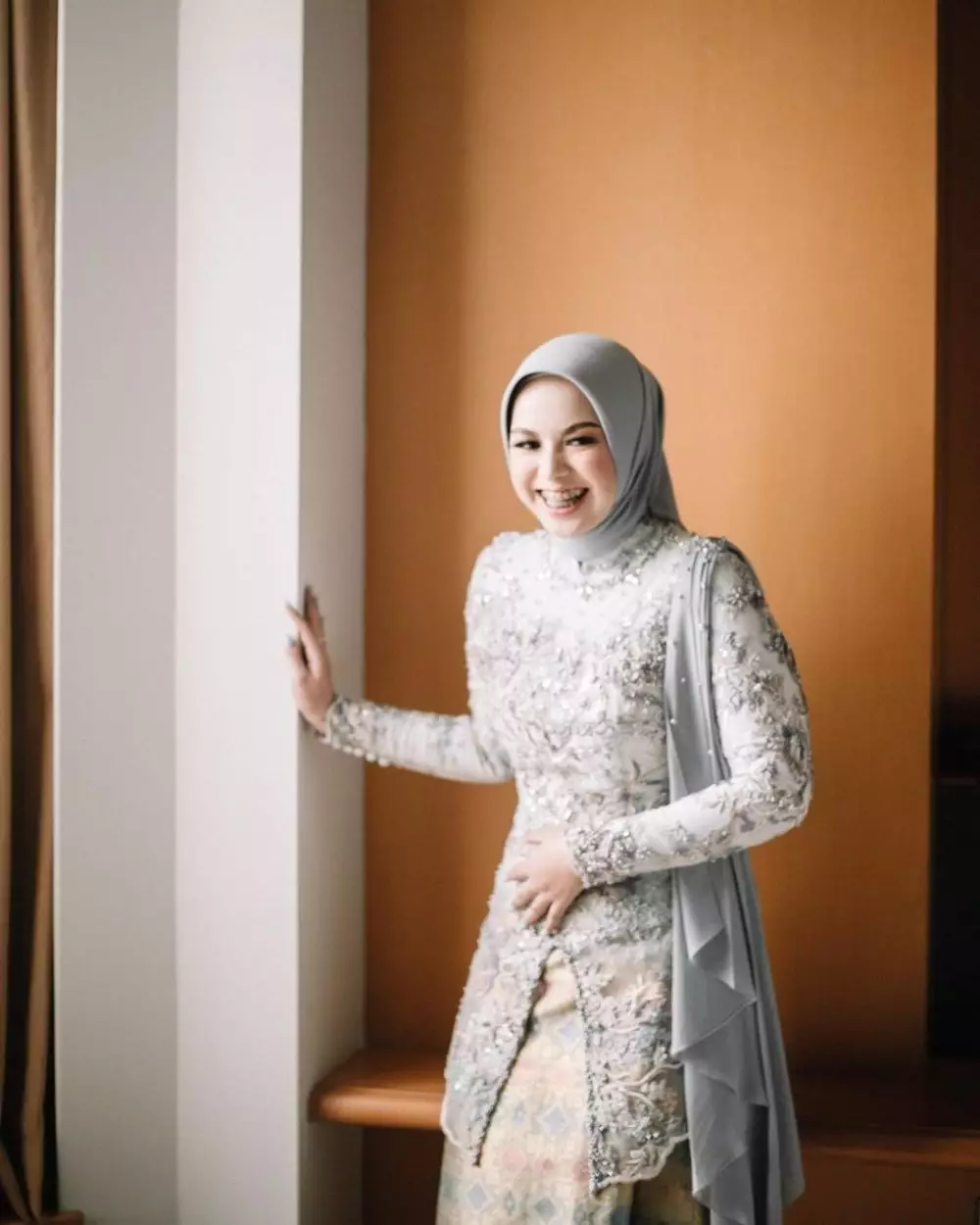 momen lamaran Achmad Megantara © Instagram