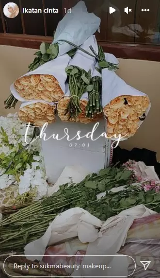 Potret dekorasi acara 7 bulanan Andin © berbagai sumber