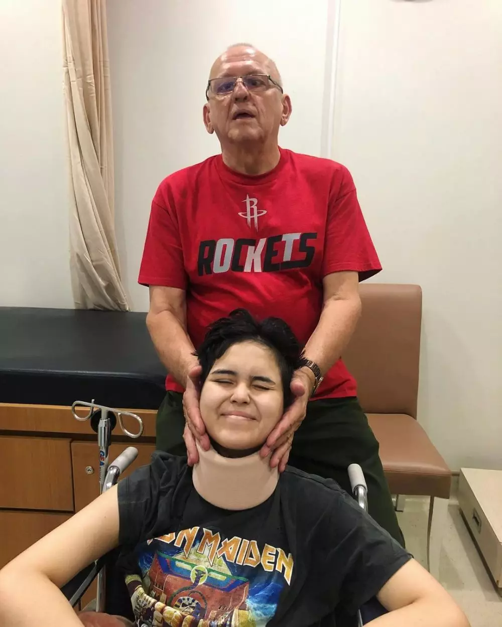 Kenangan Laura dan ayah © Instagram Kenangan Laura dan ayah © Instagram