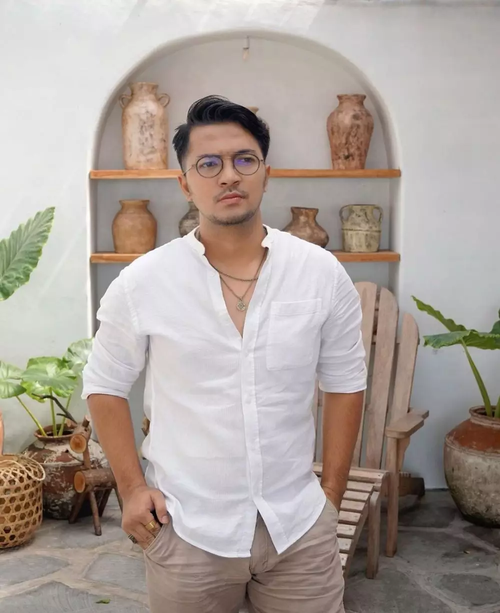 Seleb langganan peran suami teraniaya Instagram Seleb langganan peran suami teraniaya Instagram