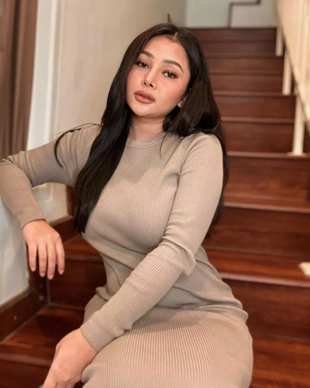 model banting setir jadi penyanyi dangdut Instagram