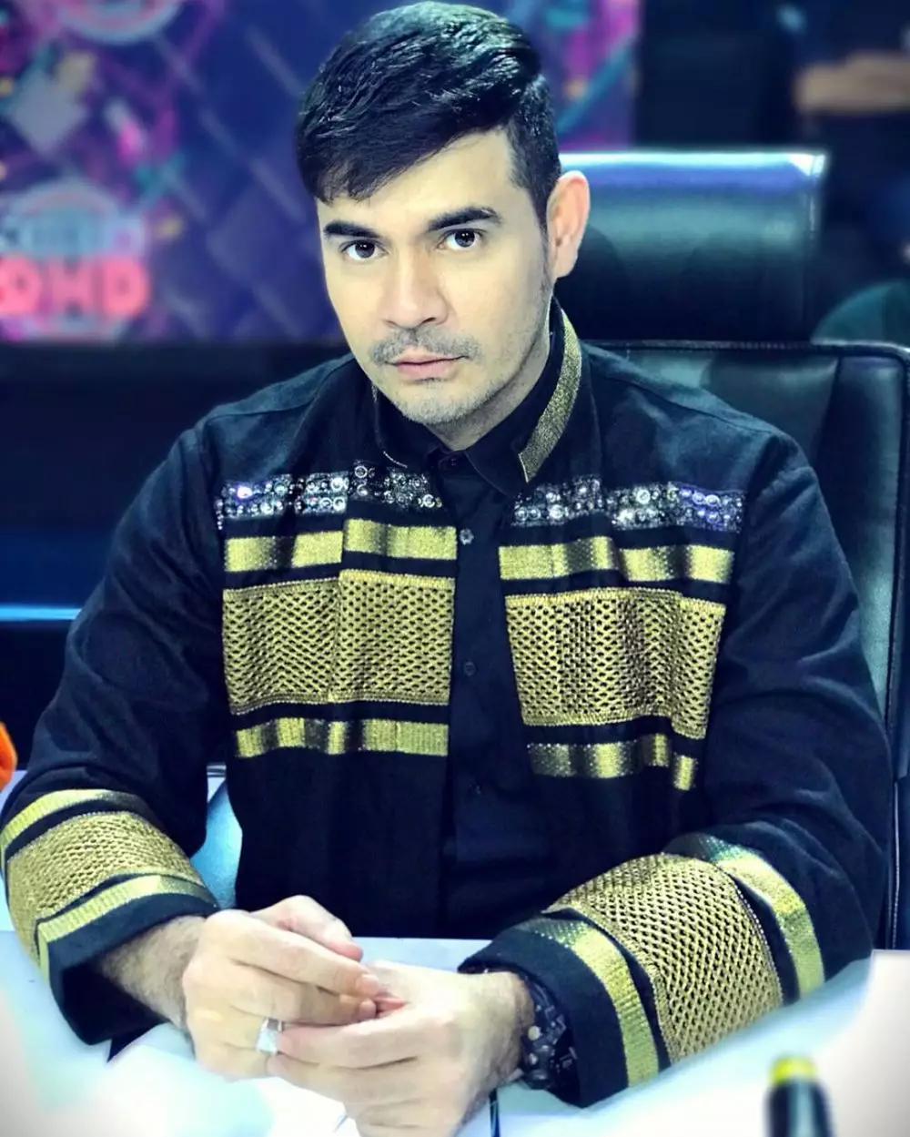 model banting setir jadi penyanyi dangdut Instagram