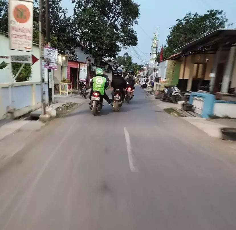 driver ojek online ada-ada aja © 2021 instagram.com