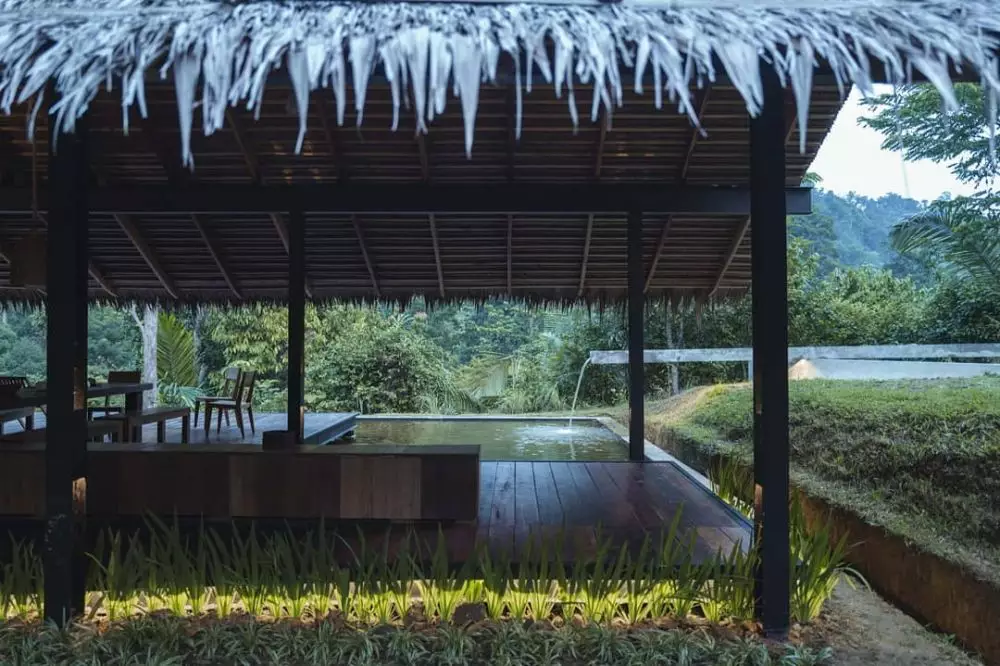 vila Nicholas Saputra di Sumatera © 2021 berbagai sumber vila Nicholas Saputra di Sumatera © 2021 berbagai sumber