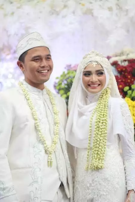 Dekorasi resepsi jebolan DA Instagram/YouTube