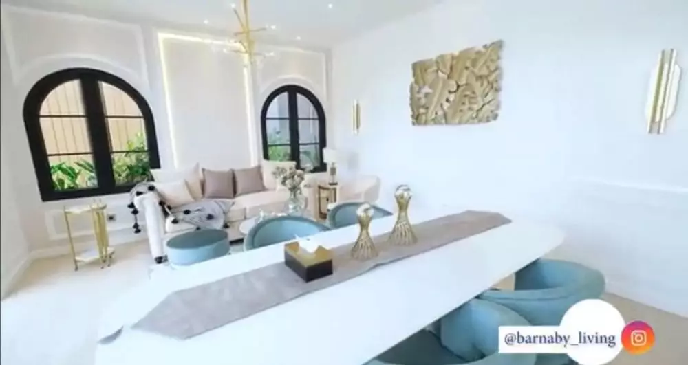 Penampakan studio Titi Kamal YouTube