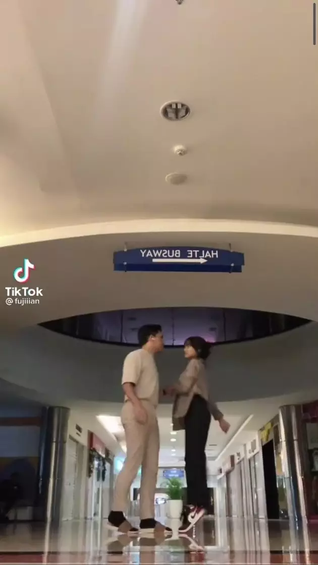 Momen kedekatan Fuji dan Thariq Halilintar © Istimewa