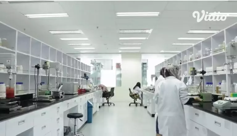 kantor kosmetik lesty kejora © vidio.com