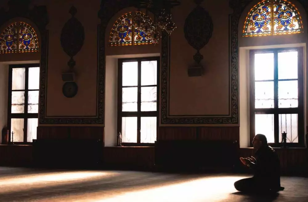 Arti mimpi sholat © 2021 brilio.net