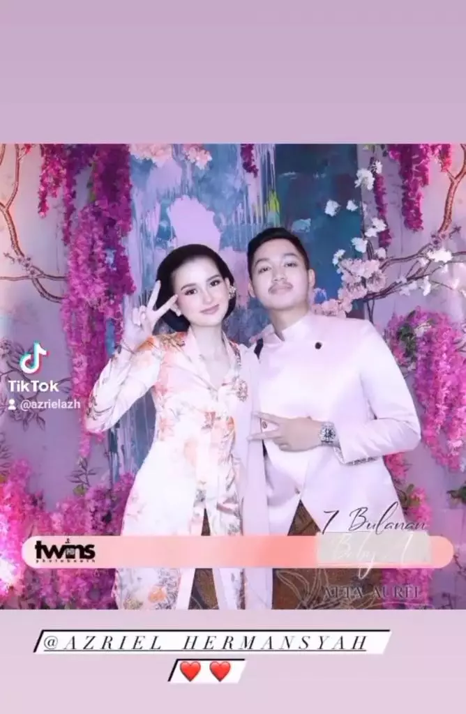 Potret Sarah di 7 bulanan Aurel Instagram