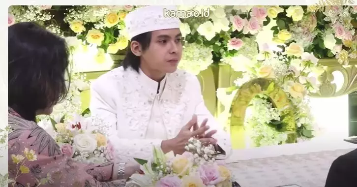 pernikahan Arnold Leonard © 2021 brilio.net