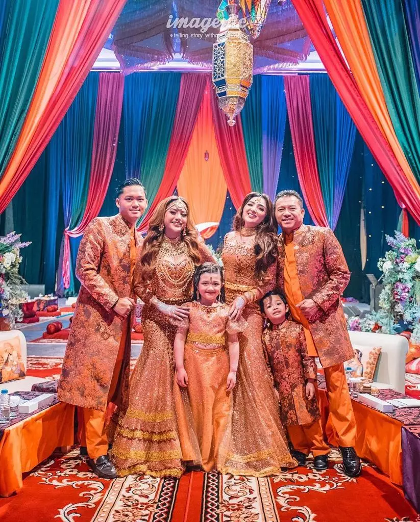 Arsy pakai baju daerah Instagram Arsy pakai baju daerah Instagram