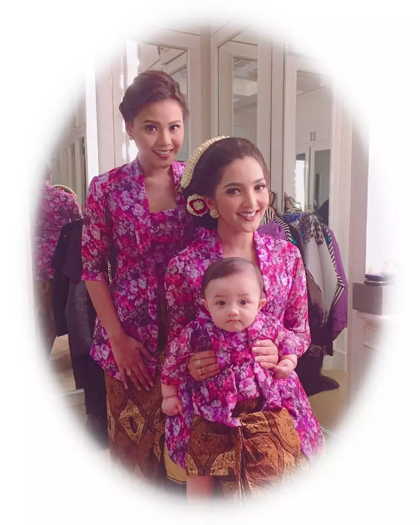 Arsy pakai baju daerah Instagram Arsy pakai baju daerah Instagram