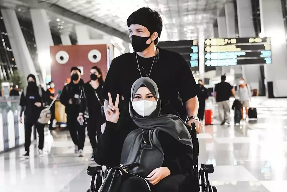 Pertemuan Atta Halilintar dan keluarga © Instagram Pertemuan Atta Halilintar dan keluarga © Instagram