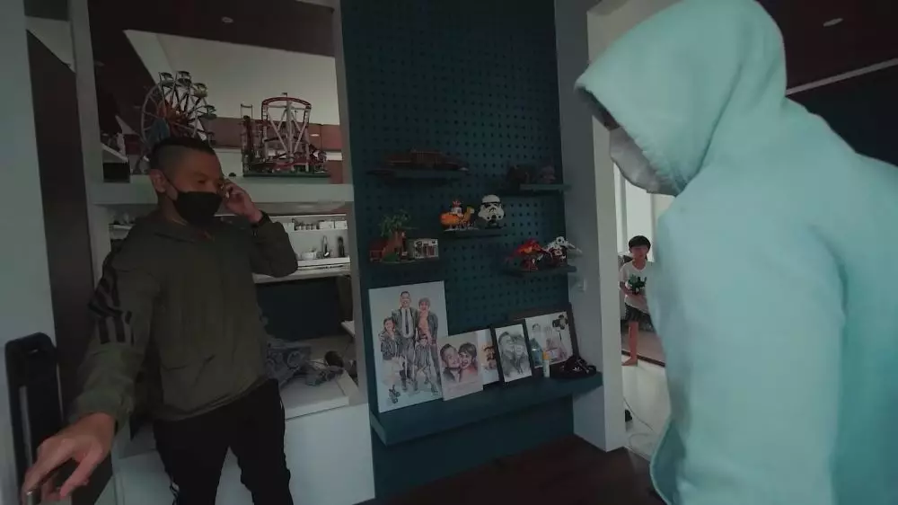 rumah baru ernest prakasa © 2021 YouTube