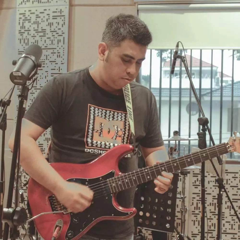 Single baru Rio Adiwardhana Instagram