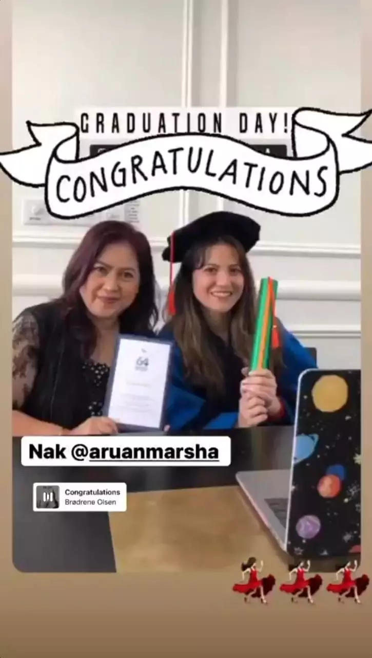 Wisuda Marsha Aruan Instagram