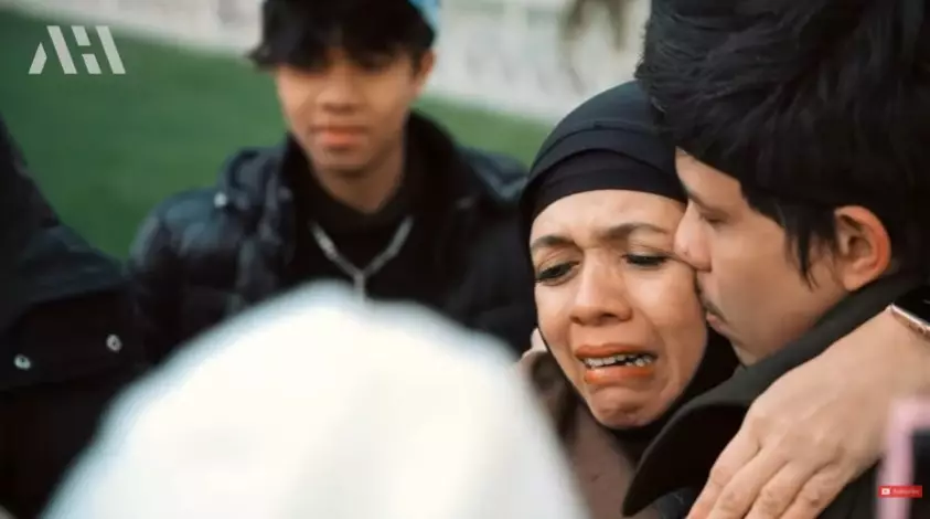 Momen Aurel bertemu keluarga Halilintar © berbagai sumber Momen Aurel bertemu keluarga Halilintar © berbagai sumber