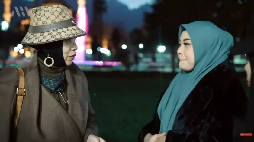 Momen Aurel bertemu keluarga Halilintar © berbagai sumber Momen Aurel bertemu keluarga Halilintar © berbagai sumber