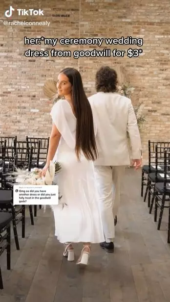 Gaun pengantin seharga Rp 40 ribuan © TikTok Gaun pengantin seharga Rp 40 ribuan © TikTok