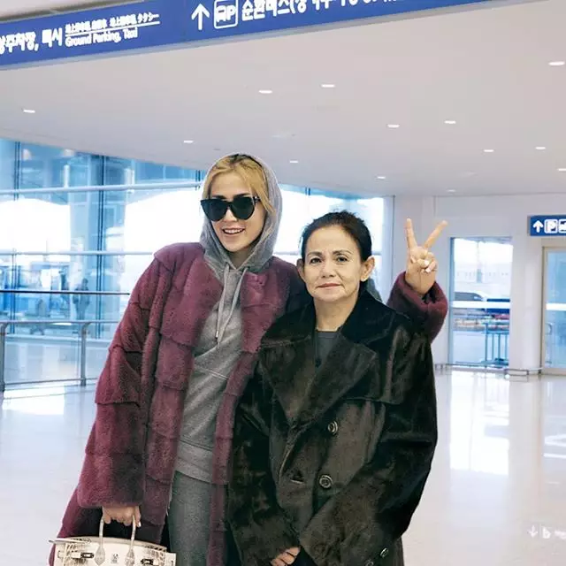 potret kedekatan Jedar dan ibunda © Instagram