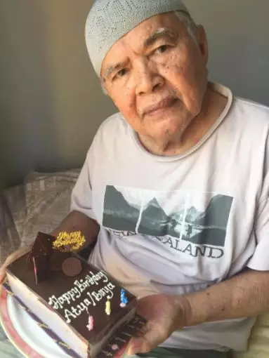 Nirina Zubir dan ayah © 2021 brilio.net Instagram Nirina Zubir dan ayah © 2021 brilio.net Instagram