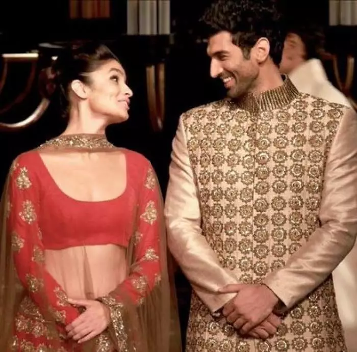  Potret Alia Bhatt dengan lawan mainnya di film Berbagai sumber 