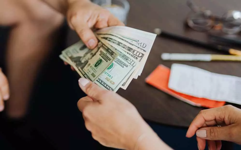 Arti mimpi dapat uang © 2021 brilio.net