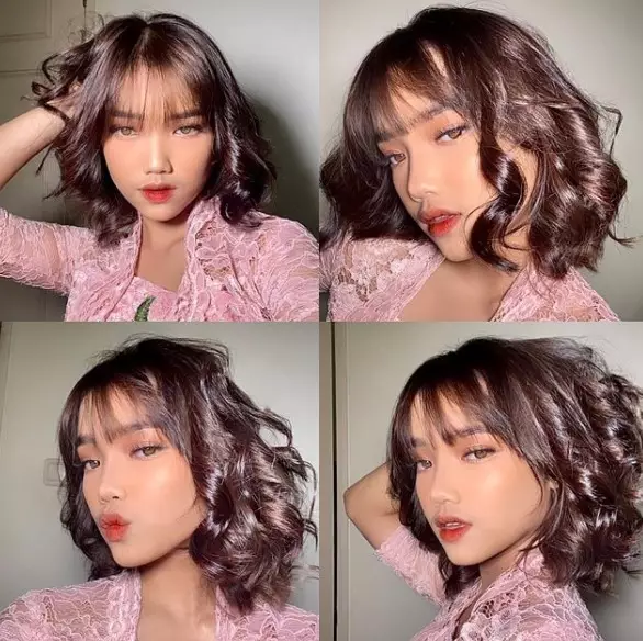 Penampilan Fuji di acara kosmetik © 2021 Instagram