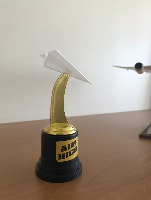 piala kejuaraan penampakannya aneh-aneh © 2021 berbagai sumber