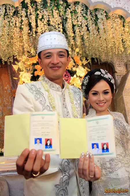 Penampilan istri 7 mantan aktor cilik saat menikah Berbagai sumber Penampilan istri 7 mantan aktor cilik saat menikah Berbagai sumber