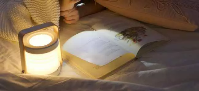 Contoh teks fiksi © 2021 brilio.net