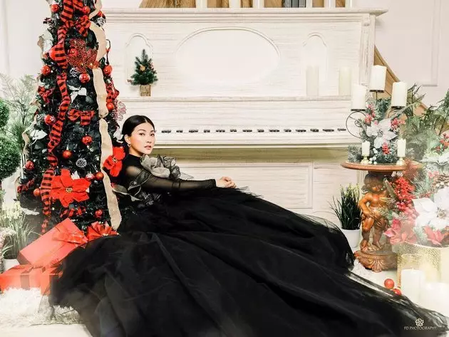 Pemotretan natal Sarwendah dan keluarga © Instagram Pemotretan natal Sarwendah dan keluarga © Instagram