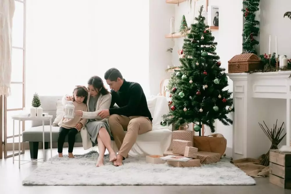 Pemotretan seleb sambut Natal 2021 © Instagram