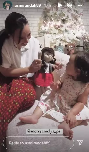 Perayaan Natal 2021 seleb © berbagai sumber Perayaan Natal 2021 seleb © berbagai sumber