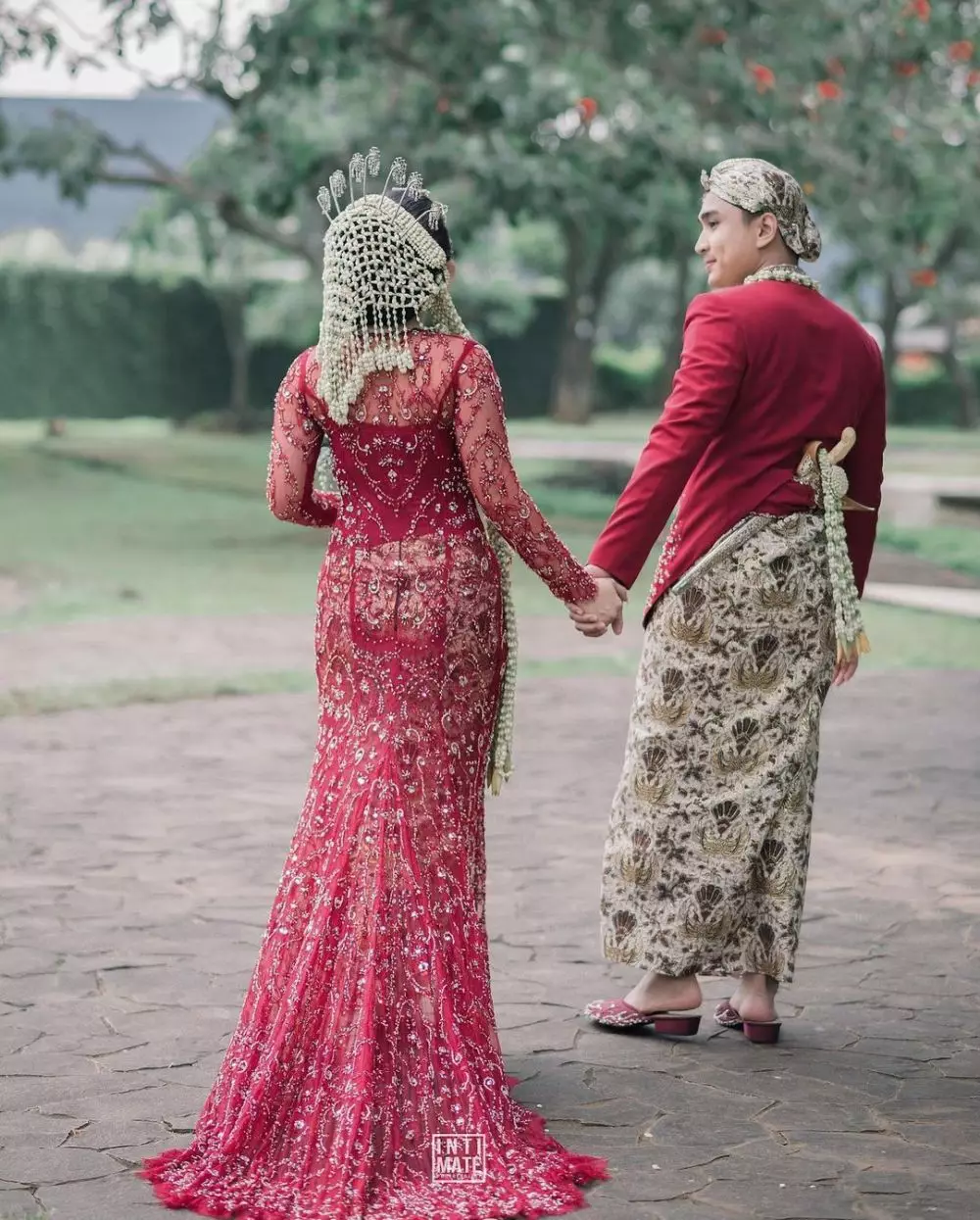 Momen ngunduh mantu Lutfi Agizal © 2021 Instagram Momen ngunduh mantu Lutfi Agizal © 2021 Instagram