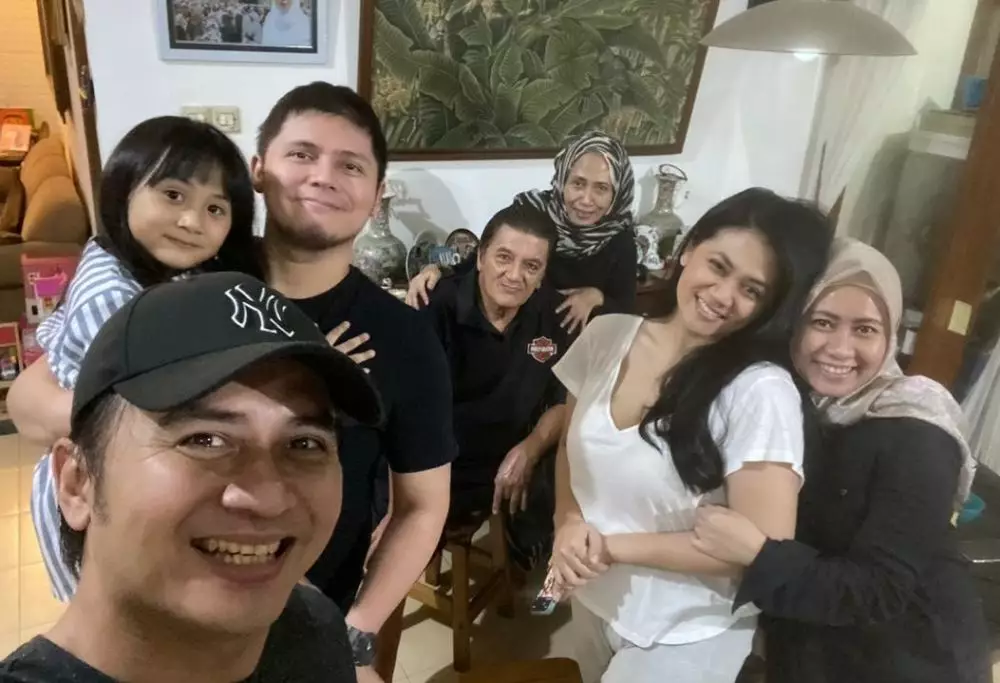 bukti George Rudy family man © 2021 brilio.net bukti George Rudy family man © 2021 brilio.net