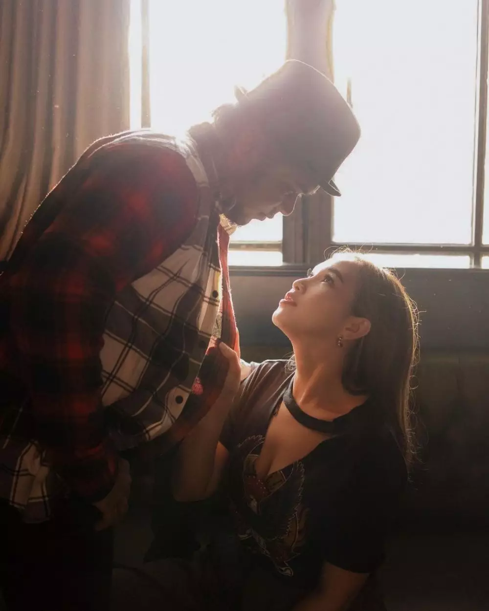 prewedding penyanyi pria © berbagai sumber