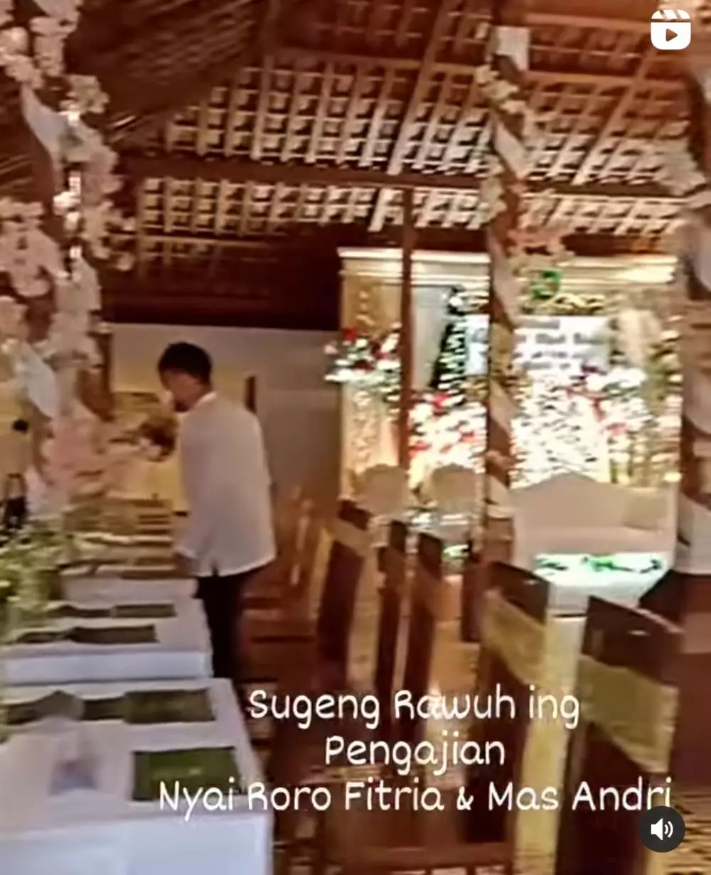 dekorasi pengajian Roro Fitria © 2021 brilio.net dekorasi pengajian Roro Fitria © 2021 brilio.net