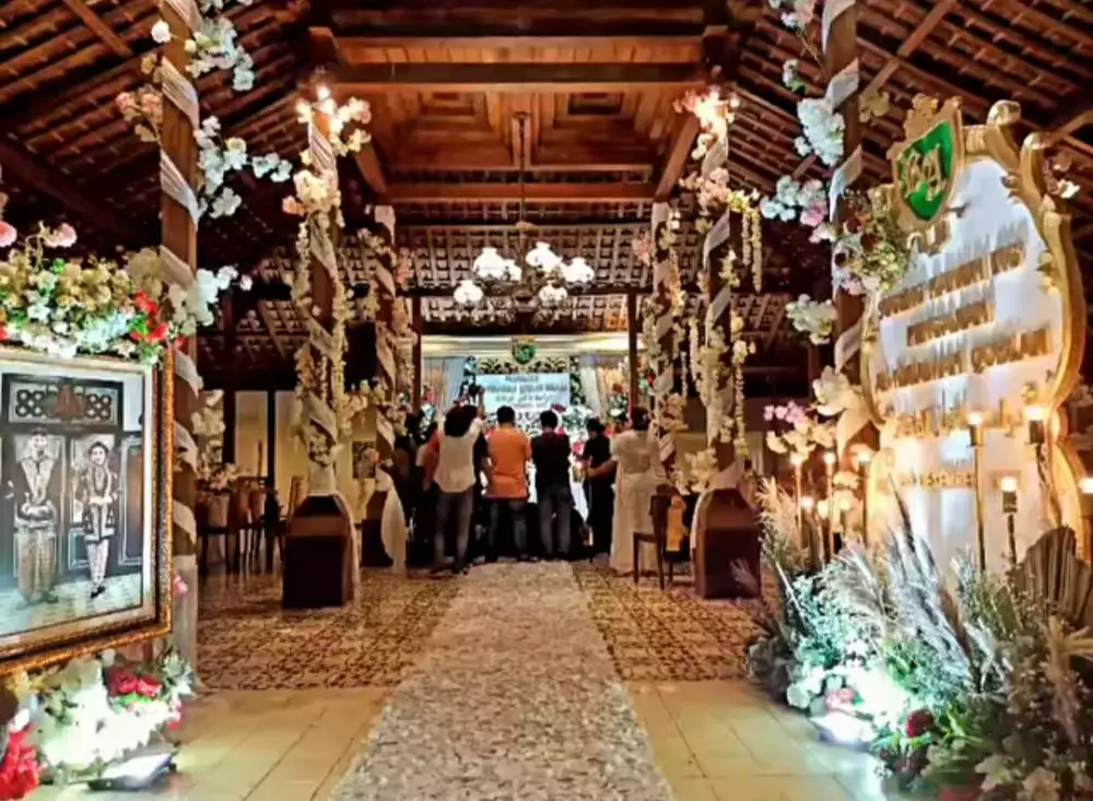 dekorasi pengajian Roro Fitria © 2021 brilio.net dekorasi pengajian Roro Fitria © 2021 brilio.net