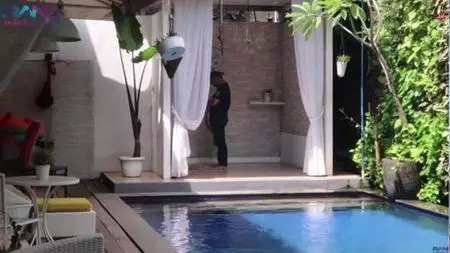 Potret musala di rumah pesinetron © berbagai sumber